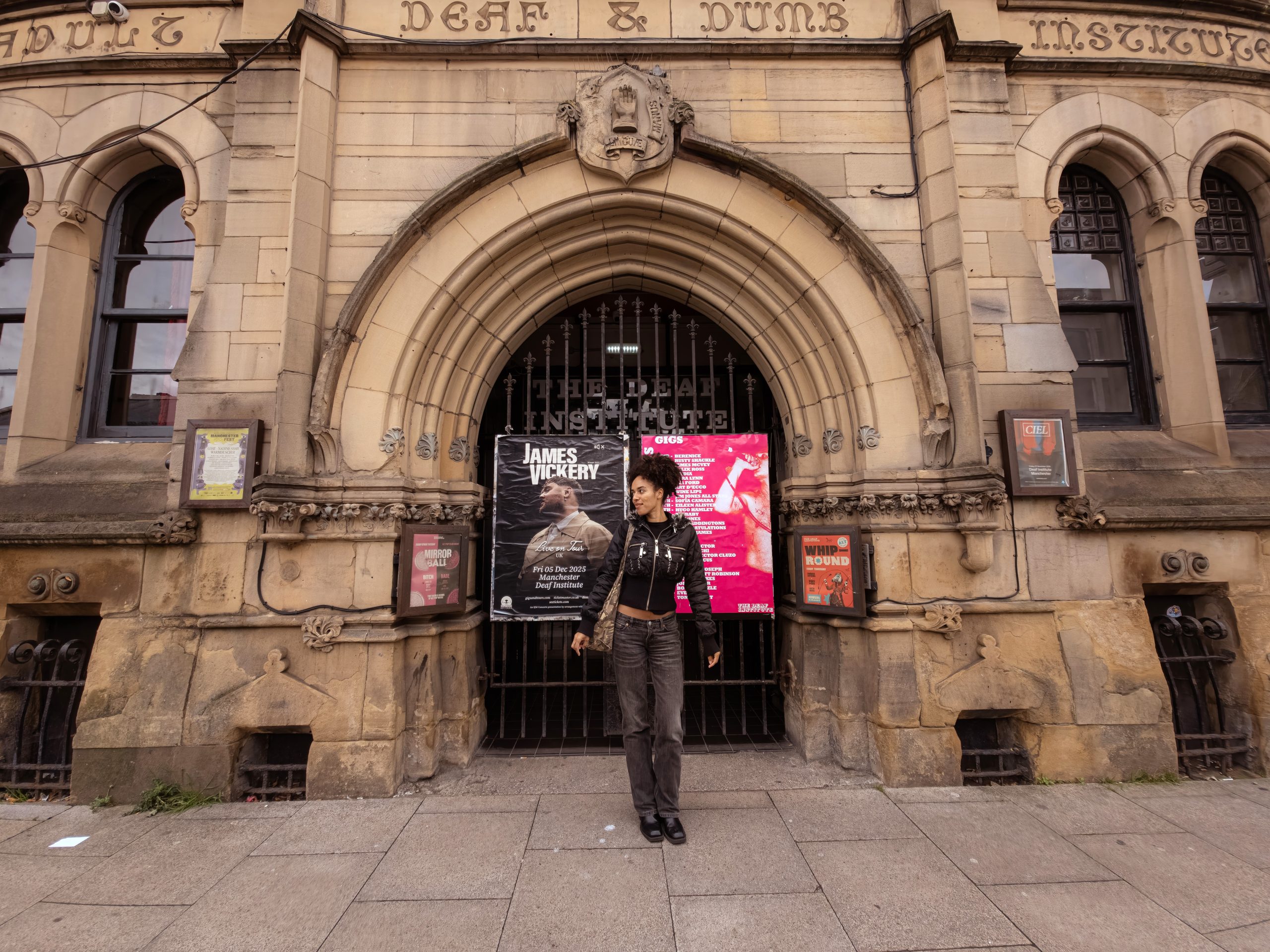 Muziekstad Manchester als thuisbasis voor nieuw talent Akemi Fox