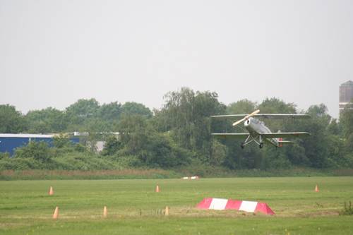 Vliegveld Hoogeveen groeit, maar discussie over overlast blijft