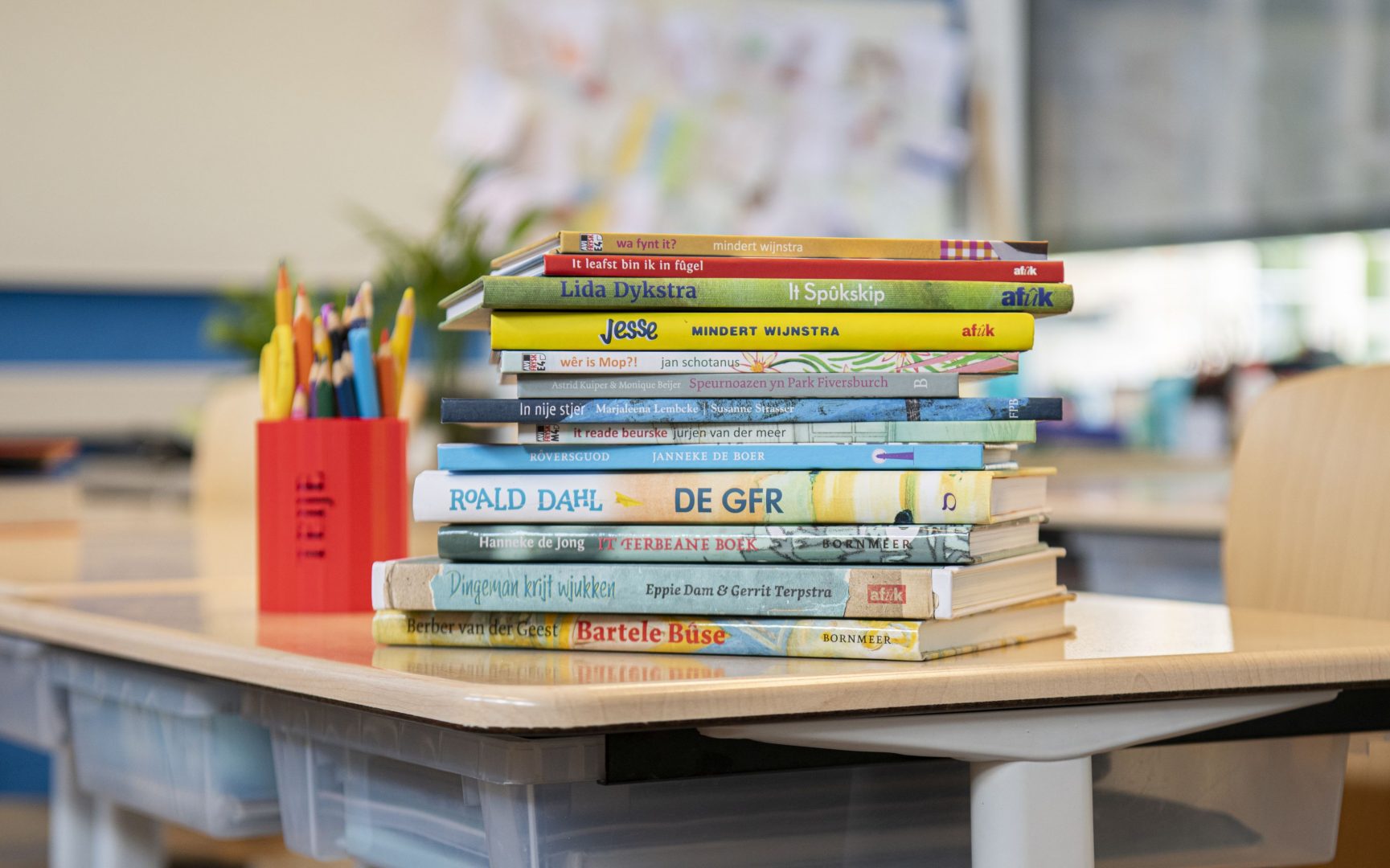 Fryslân zet onderwijs in voor behoud van eigen taal