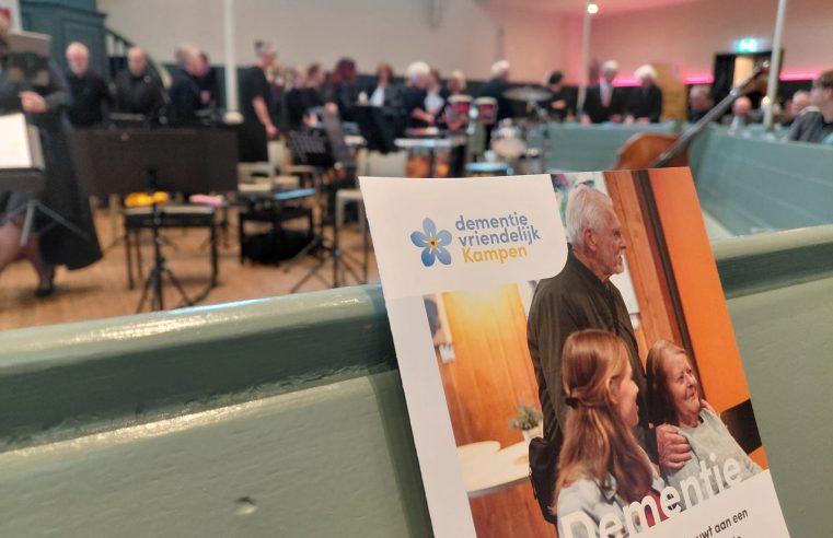 Muziek brengt mensen samen op Wereld Alzheimer Dag in Kampen