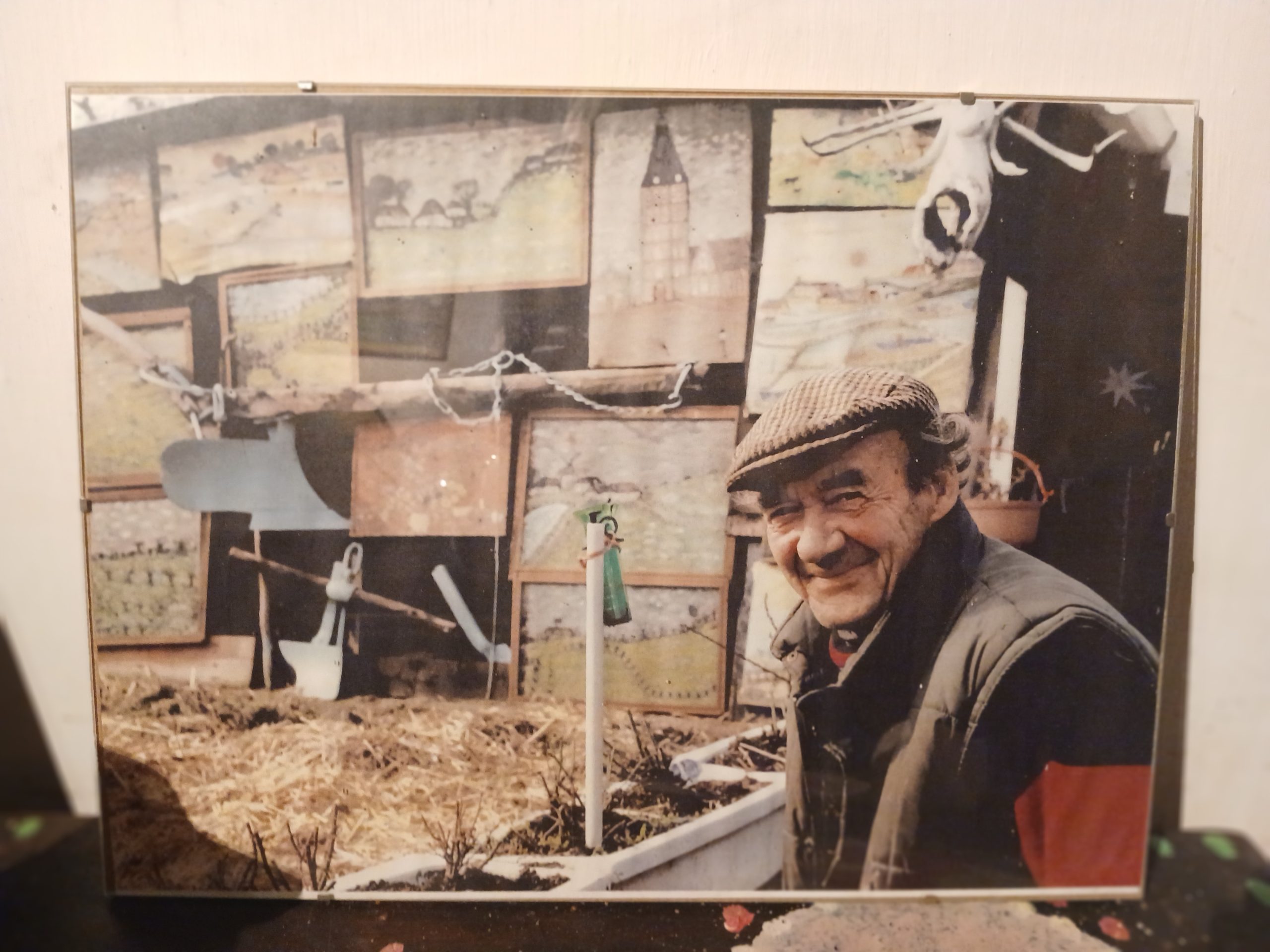 Het levensverhaal van Herman Kip; Meer passie voor kunst dan het boerenleven