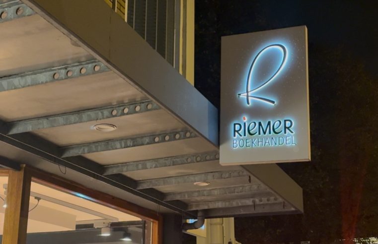 Boeken Club bij boekhandel Riemer in Groningen