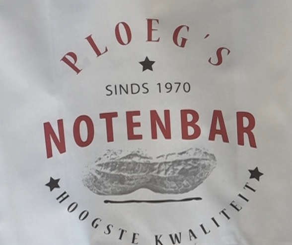 Van amandel tot rozijnen: Ploeg’s notenbar een kraam vol verhalen en noten