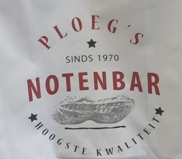 Van amandel tot rozijnen: Ploeg’s notenbar een kraam vol verhalen en noten