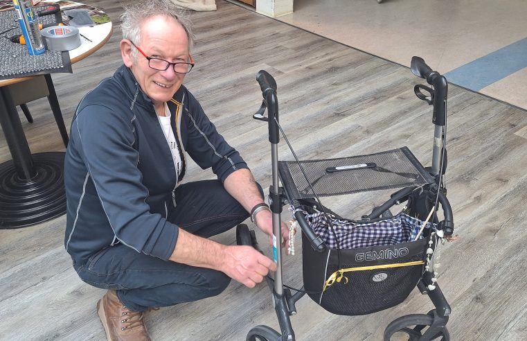 Nico en Maud de Haan brengen rollator-APK naar Steenwijkerland: meer dan alleen onderhoud