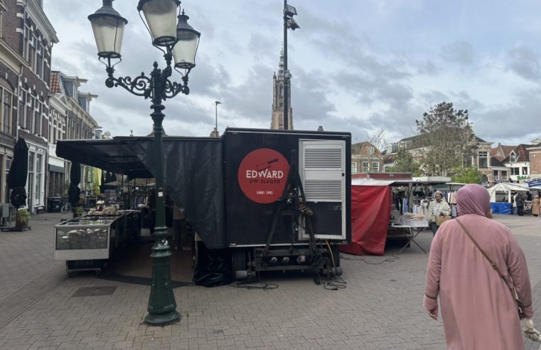 Nieuwe Schijf van Vijf brengt veel teweeg op Amersfoortse markt: “mensen moeten zelf bepalen wat ze eten”