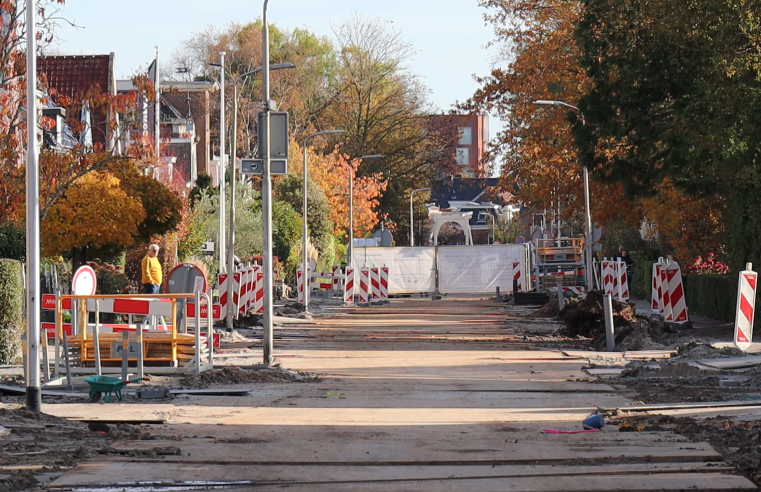 De Huizumerlaan verandert: van verkeersroute naar fietsstraat
