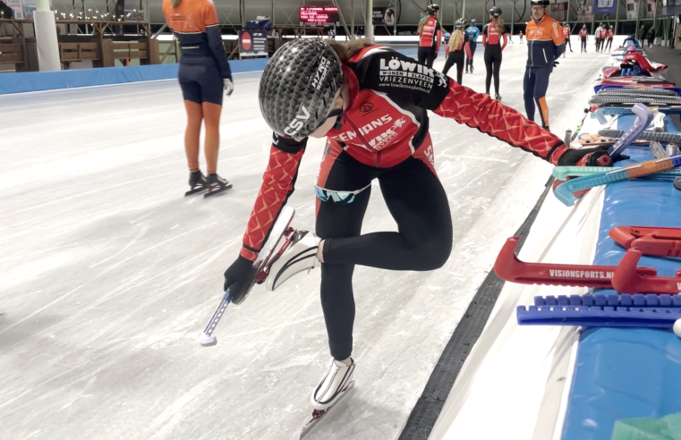 Helmplicht op de ijsbaan in Enschede