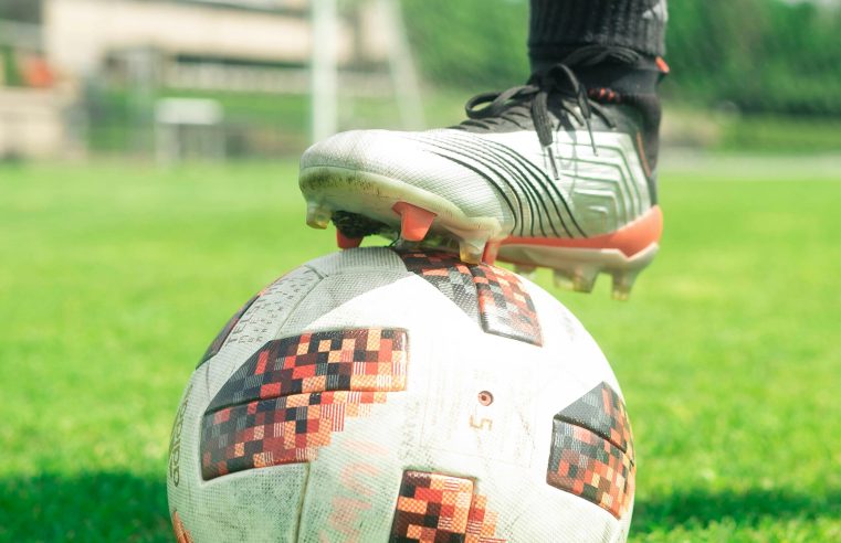 Jonge meiden als trainsters: Alessia (14) bij de PH Trainersacademie