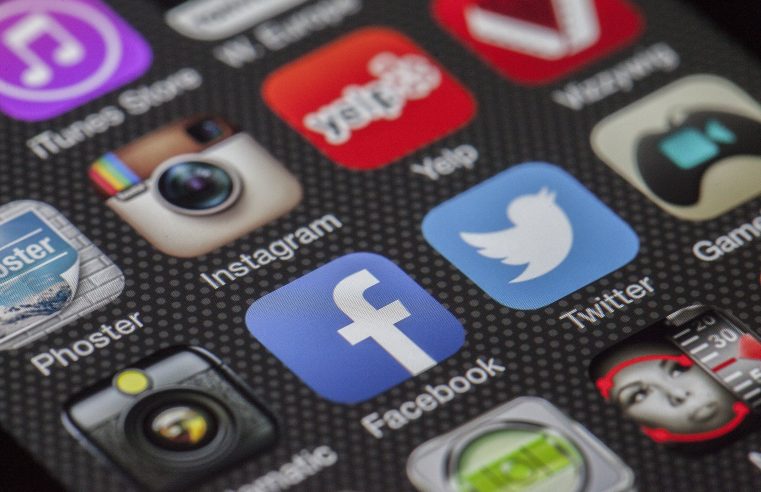 “Ik voelde me weer mens”: van scrollen naar stilte door de opkomst van de digital detox