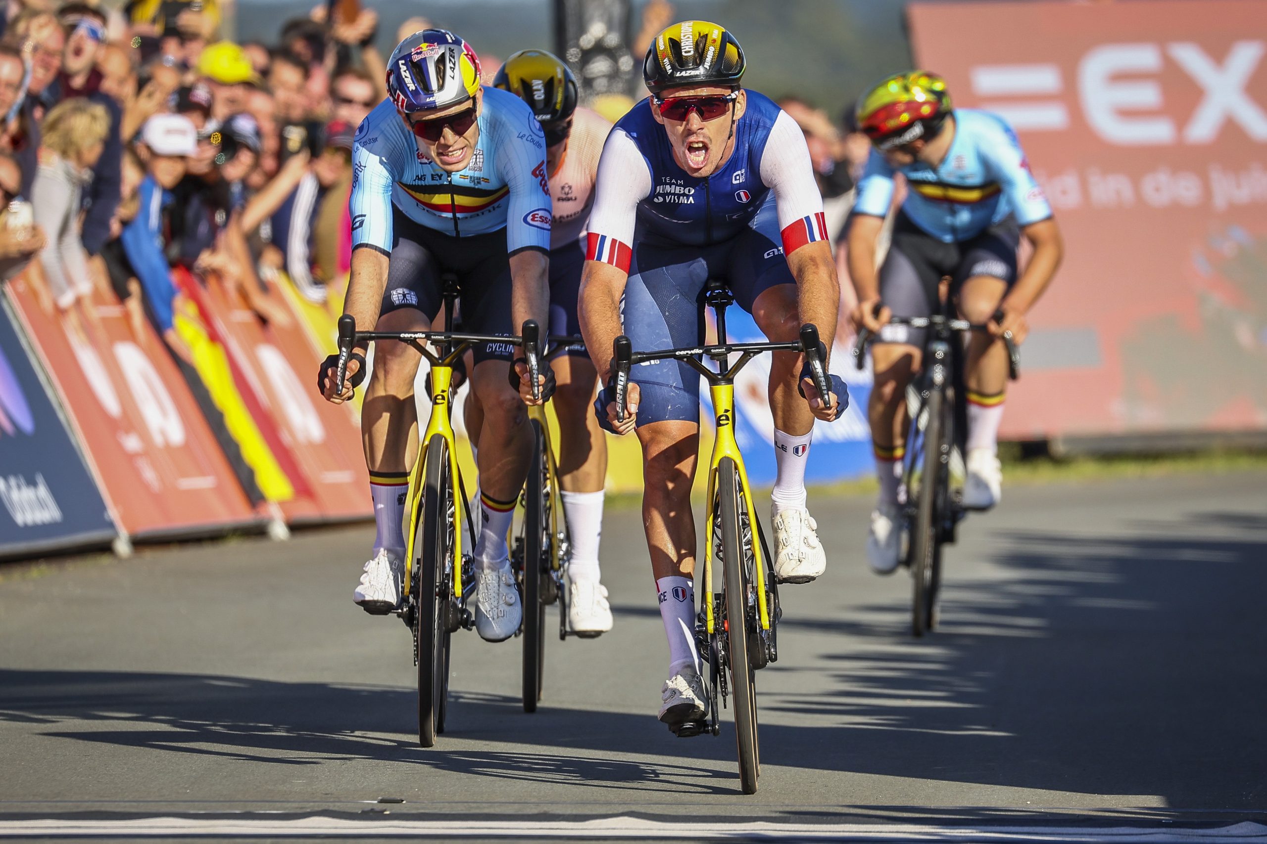 Politie Noord-Nederland stopt vanaf 2024 met begeleiding wielerkoersen 