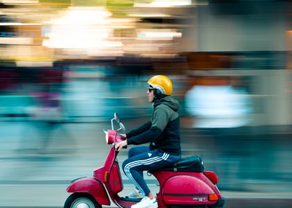 Aantal snorfietsen daalt, terwijl aantal bromfietsen juist toeneemt