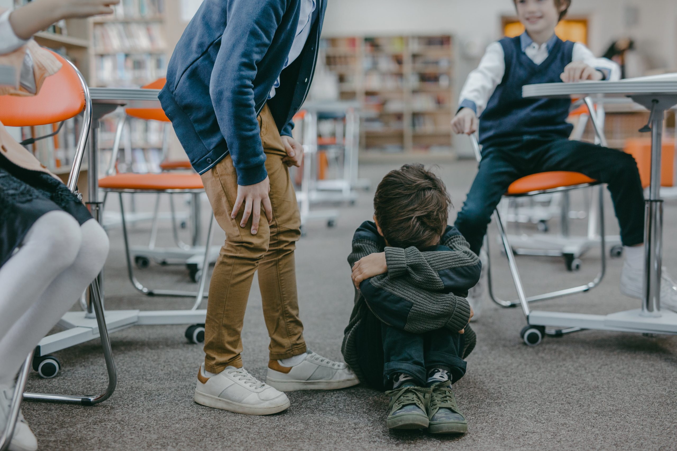 Empathie-lessen in Frankrijk is de nieuwe manier om pesten tegen te gaan, moet Nederland ook meestappen in deze trend?