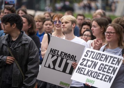 Kabinet introduceert langstudeerboete: studenten moeten steeds meer betalen