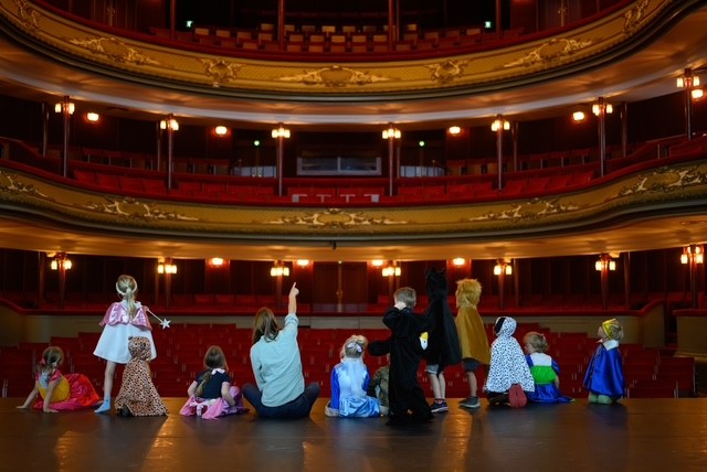 Om meer kinderen naar het theater te krijgen opent theater SPOT Groningen zijn deuren tijdens de KinderTheaterWeek