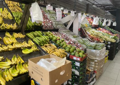 Ramadan staat voor de deur bij islamitische supermarkt