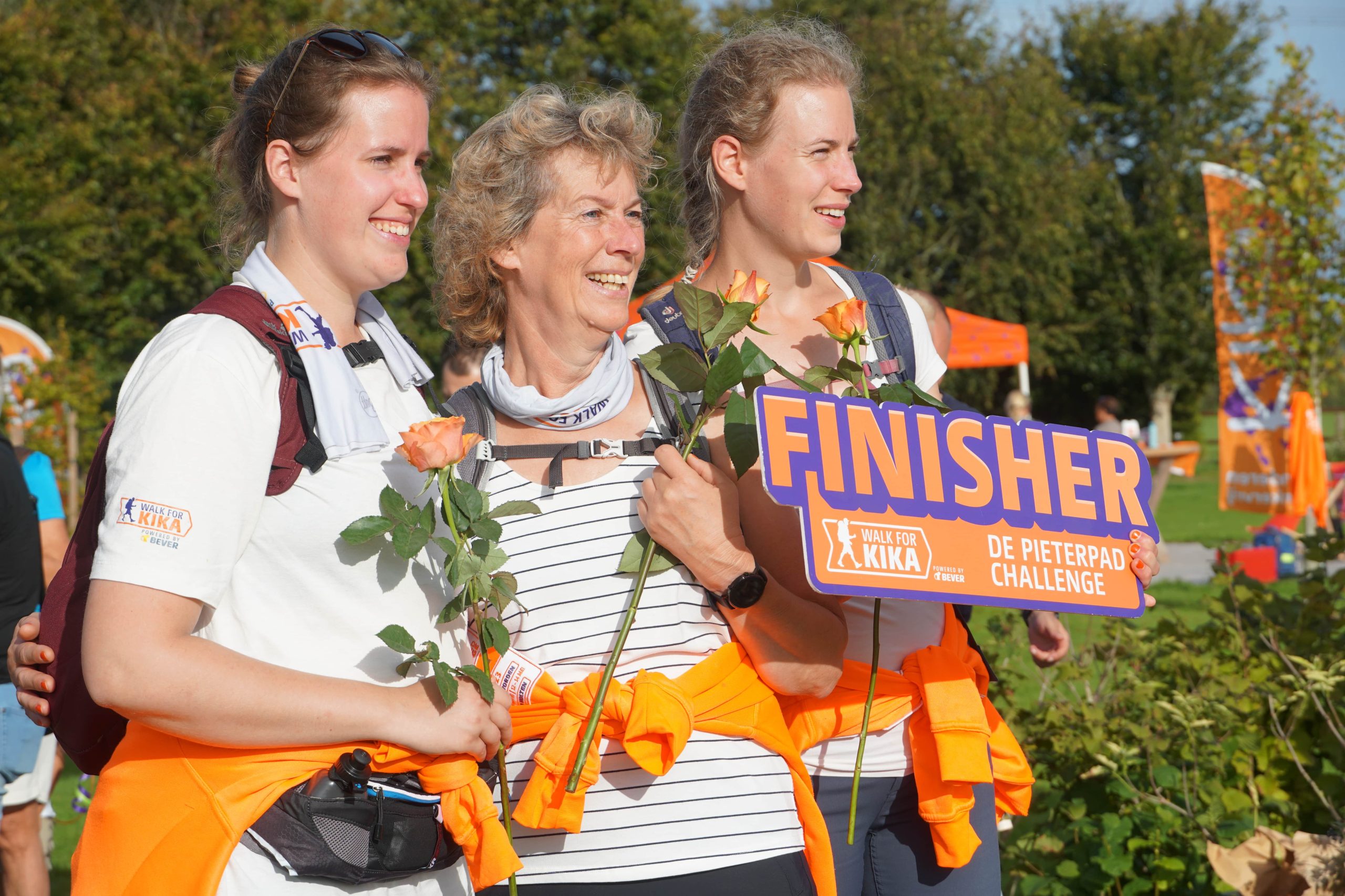 Naomi wandelt 65 kilometer voor stichting KiKa: “Ik wil niet stil blijven zitten”