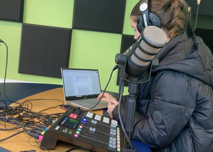 Hoe worden journalistiekstudenten behandeld door bedrijven en instanties?