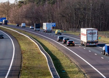 Zonnepanelen langs de A35 voorzien tienduizenden huishoudens in Twente 