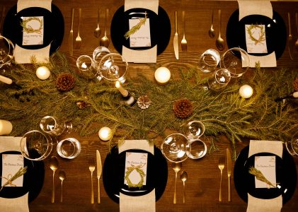 Ouderenfonds verbindt eenzame ouderen door kerstdiners