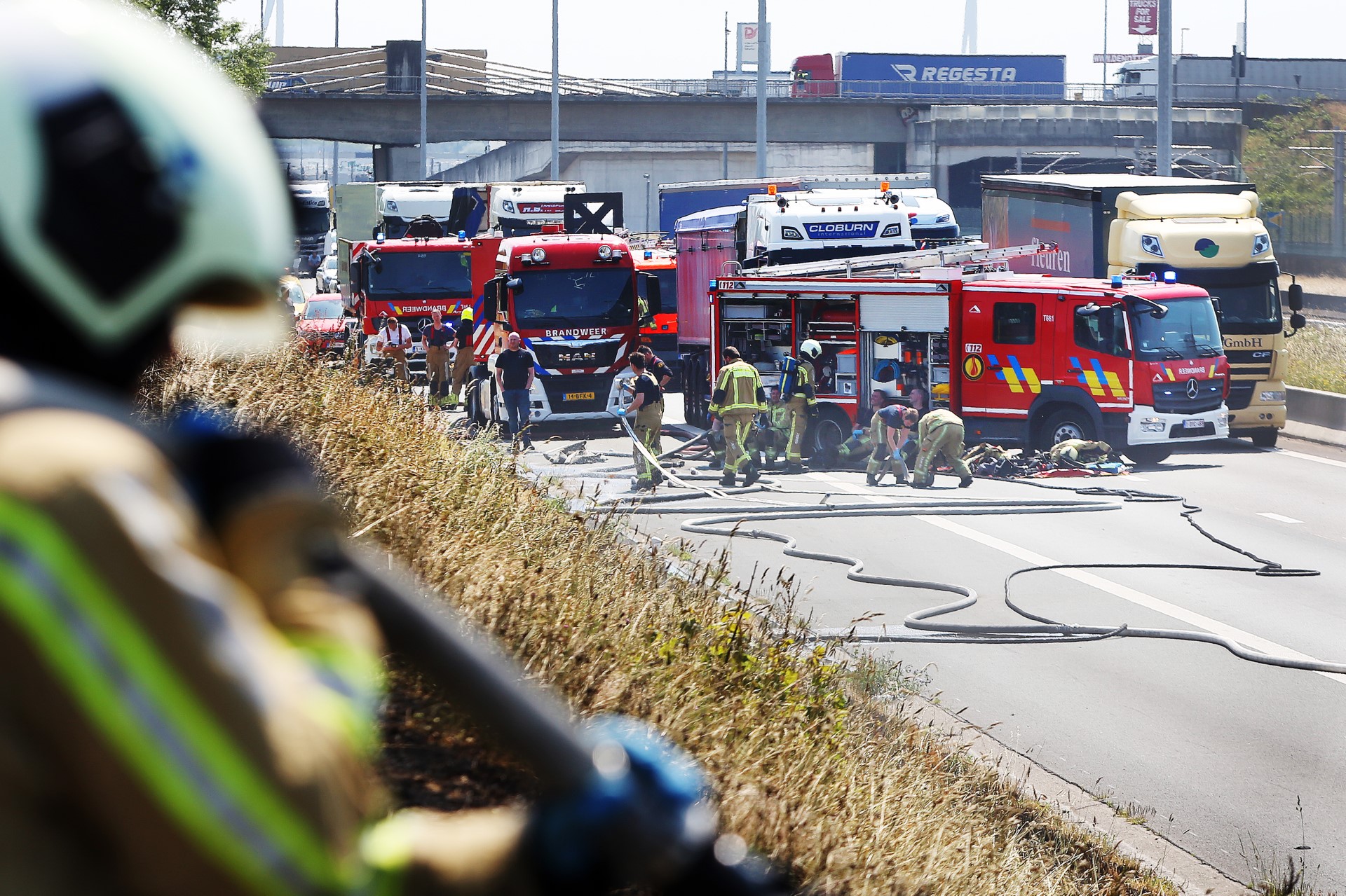 Nieuwe kleding voor jeugdafdeling Brandweer Twente