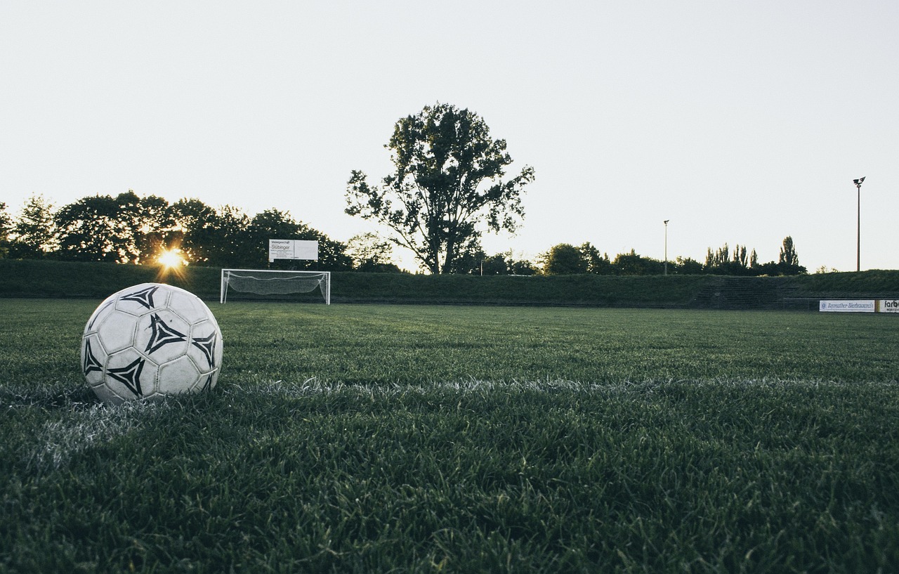 KNVB hoopt met WK 2027 voor vrouwen op meer vrouwelijke scheidsrechters en trainers