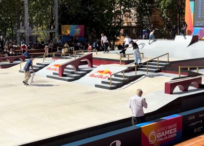 Tijmen Overbeek (14) eindigt 4e op het WK skateboarden