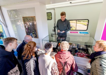 Erfgoedbus moet Friese mensen weer naar Frysk museum lokken