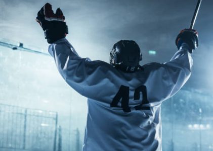 Teleurstellende Start voor UNIS Flyers in CEHL Cup: Twee Nederlagen op Rij