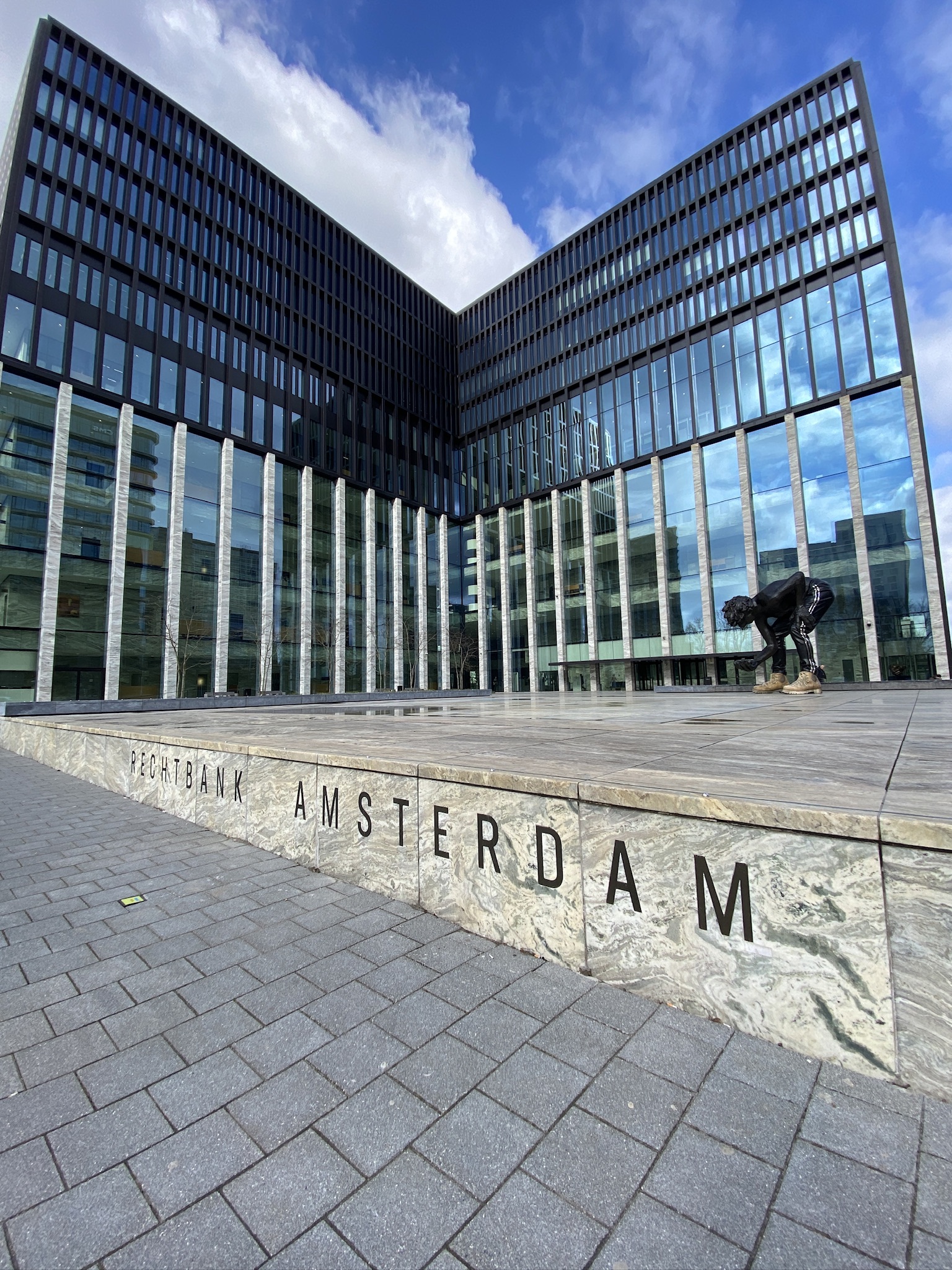 Strafeis van 6 jaar celstraf voor 23-jarige Anouar B: “Ik maak dezelfde fout niet nog eens, ik heb nu niet alleen mezelf ermee”