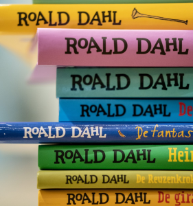 Boeken Roald Dahl worden veranderd, Nederlandse uitgever kritisch