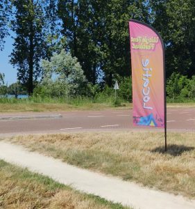 Geen zandkastelenwedstrijd in de Wellerwaard, het is te warm