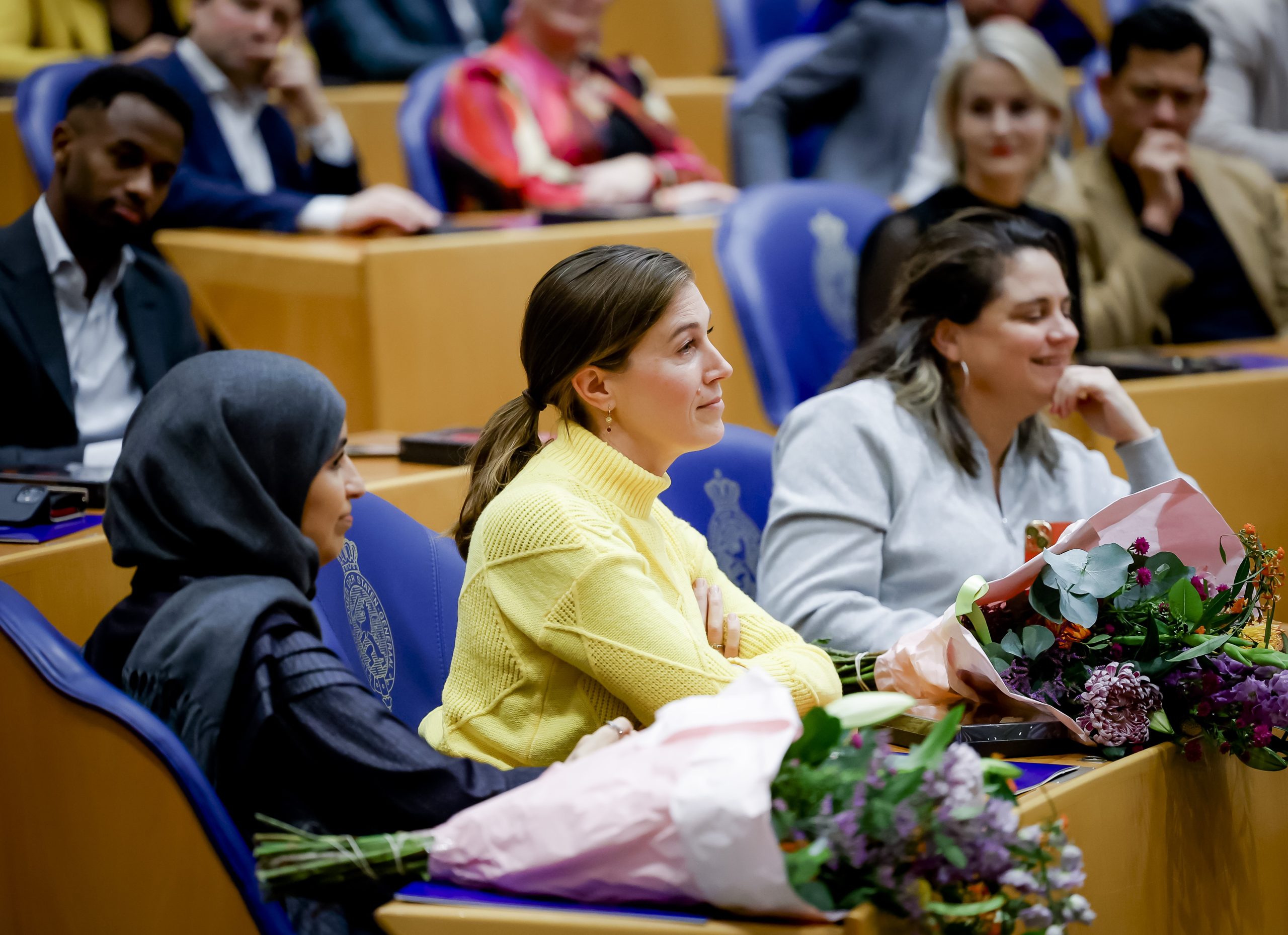 Tweede Kamerverkiezingen 2023: Minder stemmen en meer zetels naar vrouwelijke politici