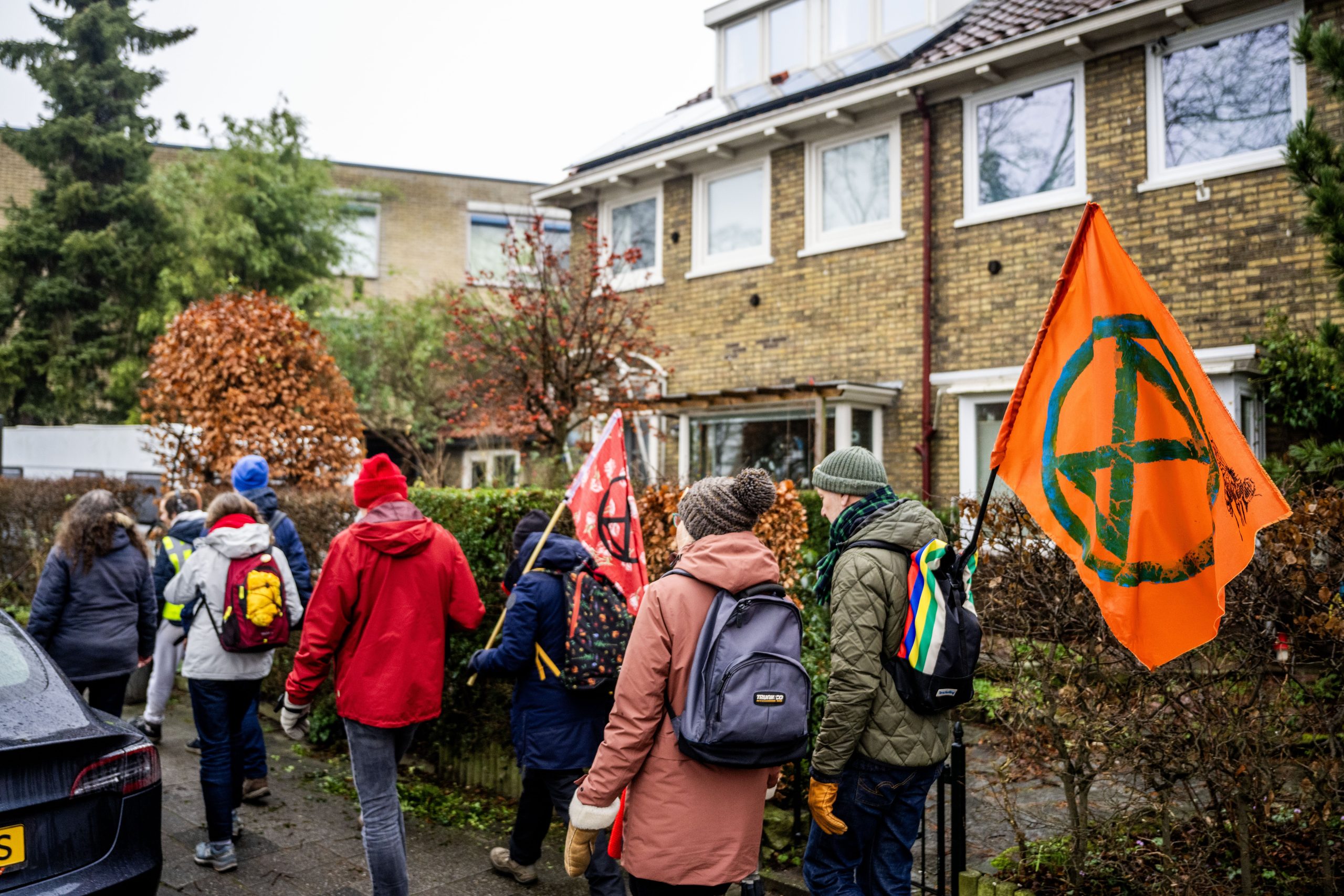 Extinction Rebellion hervat strijd: Protestmars van Arnhem naar Den Haag tegen fossiele subsidies