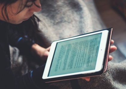 LEES-app probeert met gratis e-books jongeren te verleiden om te lezen