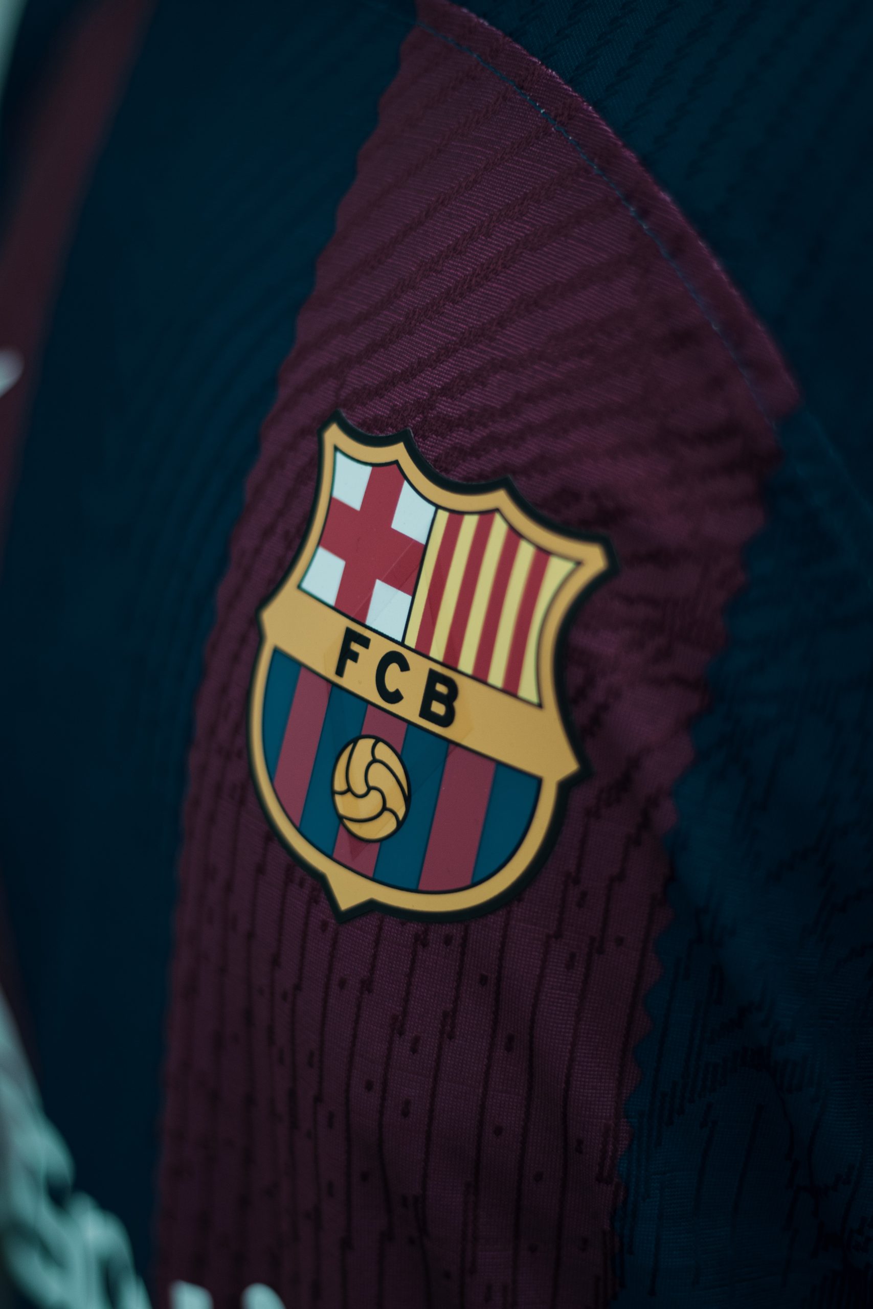 Unieke Barcelona-shirts met The Rolling Stones drijven winst voor de club