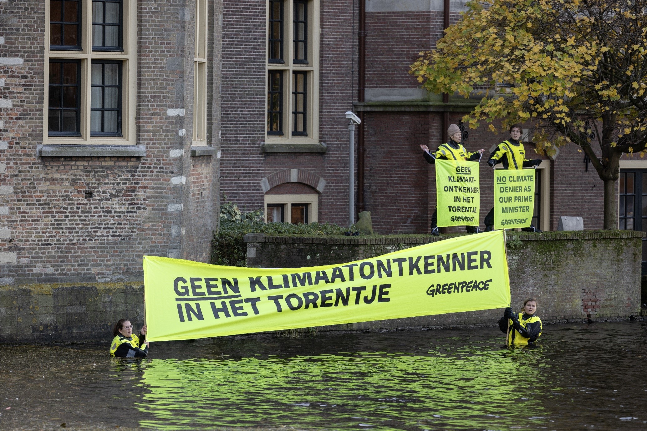 Protest na de verkiezingsuitslag past bij een democratie