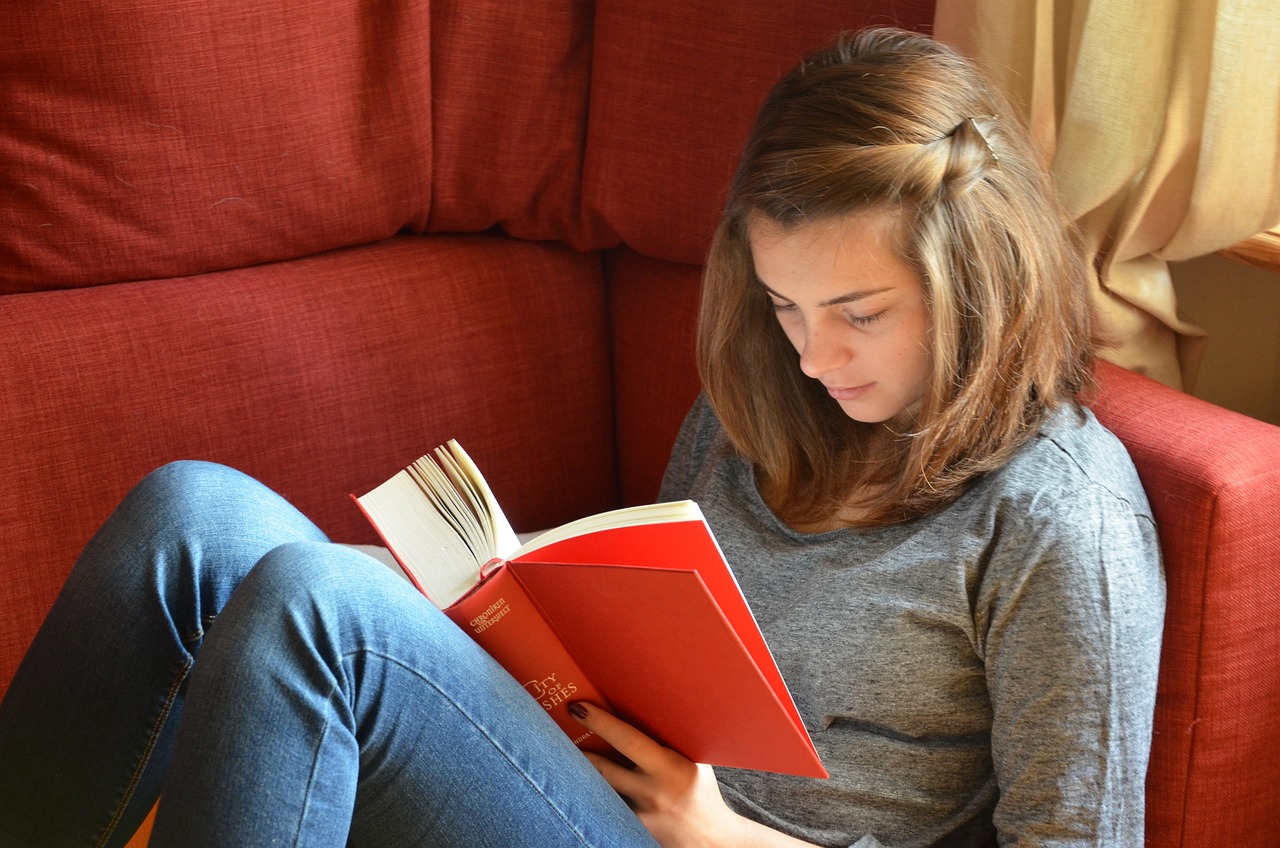 Wereld Boeken Dag 2024: Europese verschillen zichtbaar in leesvaardigheid- en mogelijkheden voor jongeren met dyslexie