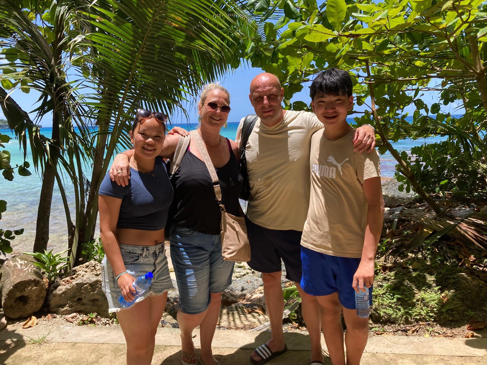 ‘’Ik ben geen open boek, die zomaar aan iedereen mijn adoptieverhaal vertelt’’ – Lin Ganzevles (18)